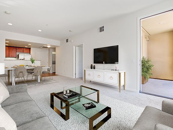 4th image of 6599 Dublin Blvd #6601-325