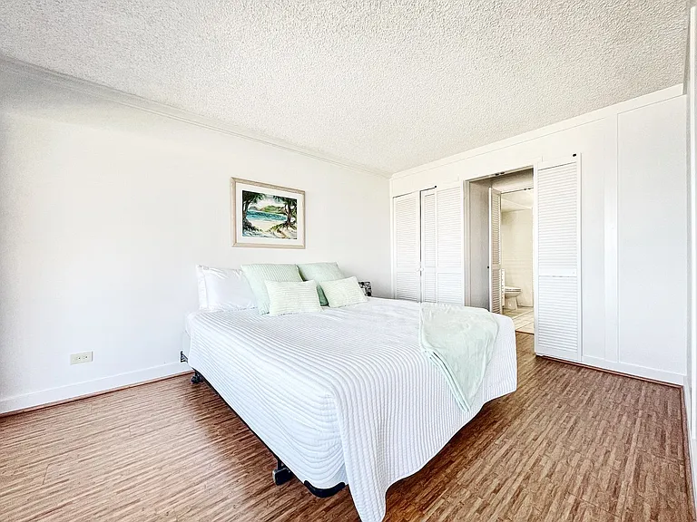 2895 Kalakaua Ave #1809 — Photo 7