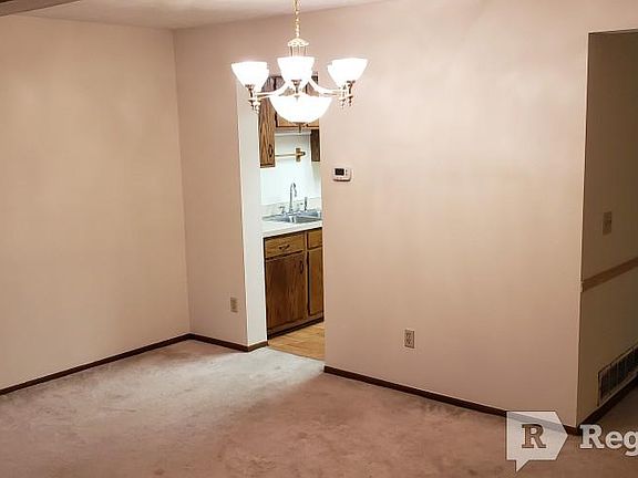 4th image of 5049 Marden Ct