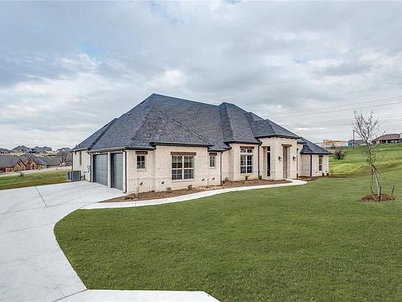 2nd image of 12716 Vino Dr