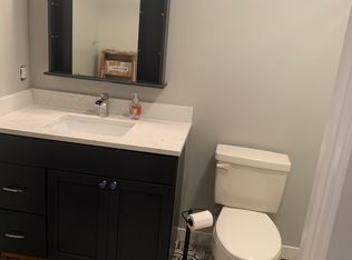 1690 Oakleigh Rd NW, Grand Rapids, MI 49504