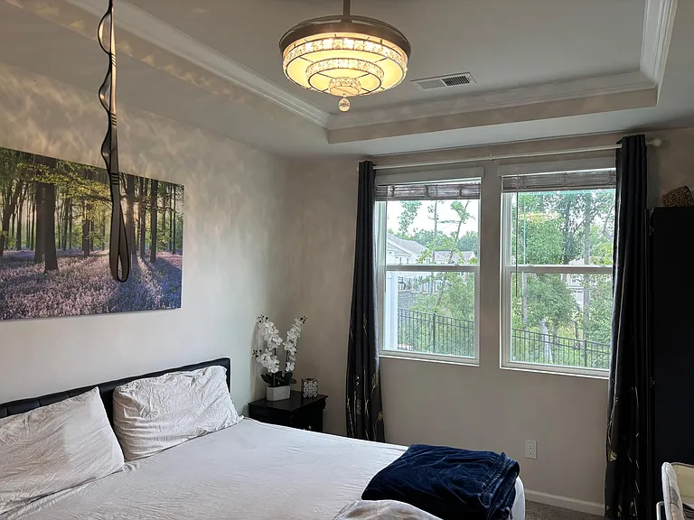 2439 Heathcliff Trl — Photo 14