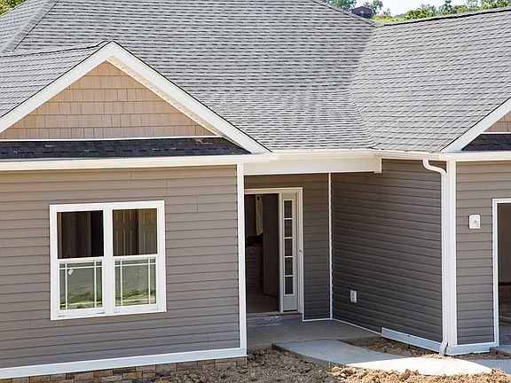 4th image of 77 Hull Hills Ln
