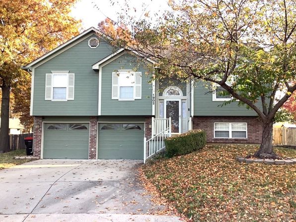 1902 Arapahoe Ct