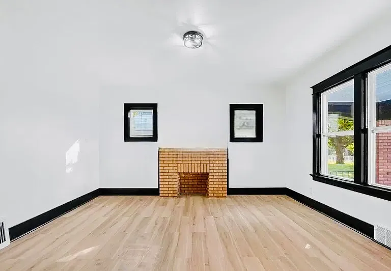 11550 Old Halls Ferry Rd — Photo 1