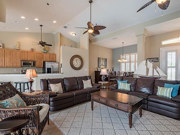 3rd image of 18622 Kerrville Cir