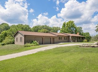 48316 County Road 384, Grand Junction, MI