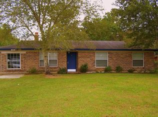 1098 Otis Rd, Jacksonville, FL 32220