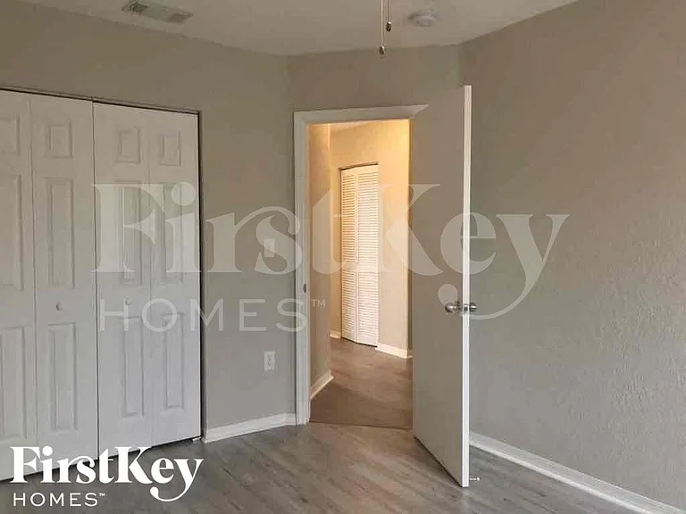 18050 SW 142nd Ct — Photo 20