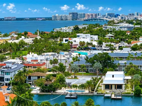 541 S Washington Dr, Sarasota, FL 34236