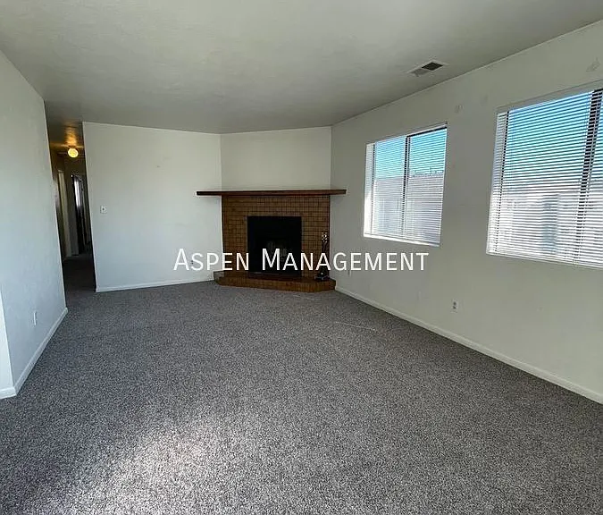 3720 Iris Ave #D — Photo 6