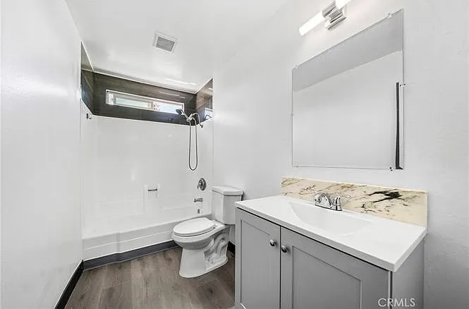 2826 Cogswell Rd #J — Photo 15