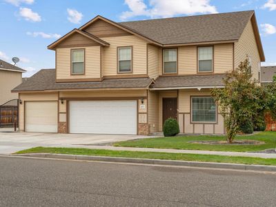 4517 NW Commons Dr, Pasco, WA, 99301