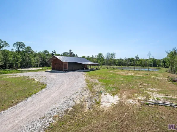 15320 Milldale Rd, Zachary, LA 70791