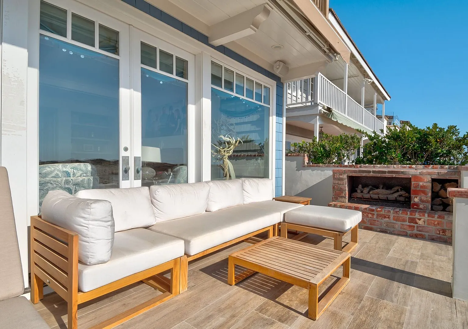 1514 E Oceanfront — Photo 4