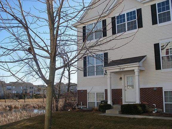 2nd image of 1557 W Turtle Creek Ln #1557