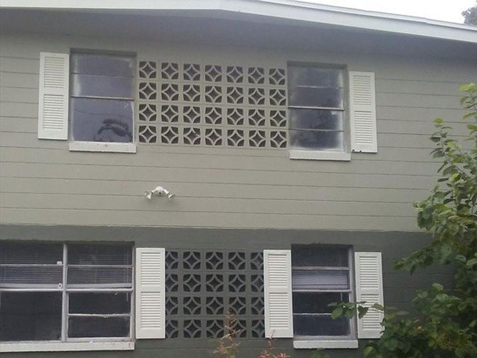 1st image of 1504 W 15th St #4