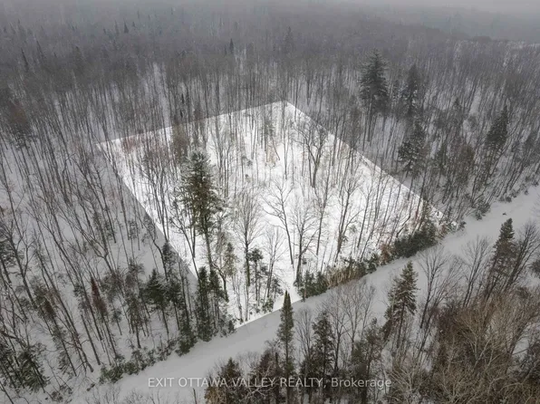 0 Peplinskie Rd, Madawaska Valley, ON K0J 1L0