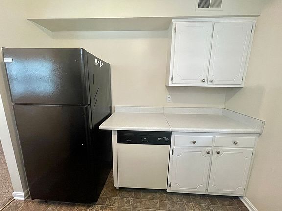 4th image of 1261 Dale Dr #1263
