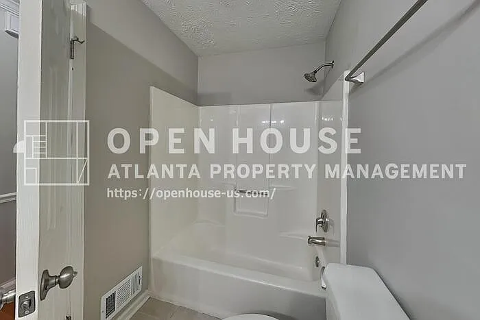 1987 Kelvin Dr — Photo 13