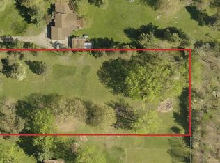 14030 Caves Rd, Novelty, OH 44072