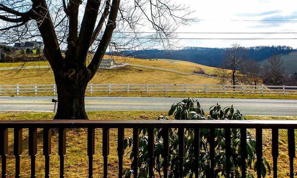 3050 Ironstone Hill Rd, York, PA 17403 Zillow