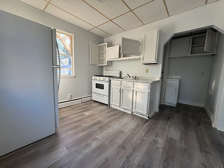 104 Fairview Ave #1 — Photo 7