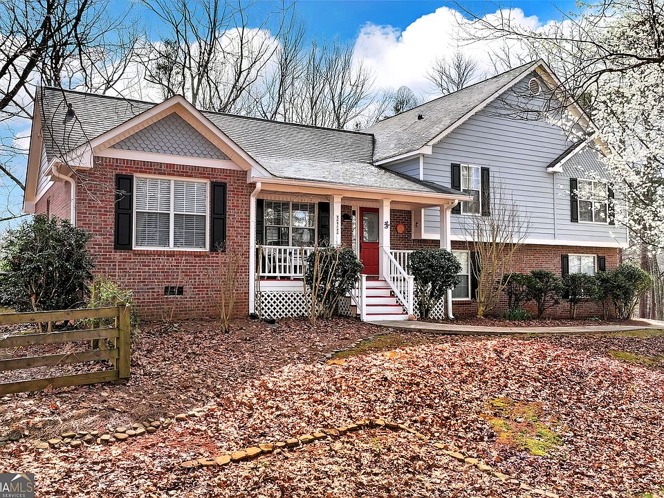 1st image of 579 Willows Dr