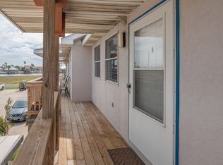 13958 Fortuna Bay Dr APT J, Corpus Christi, TX 78418