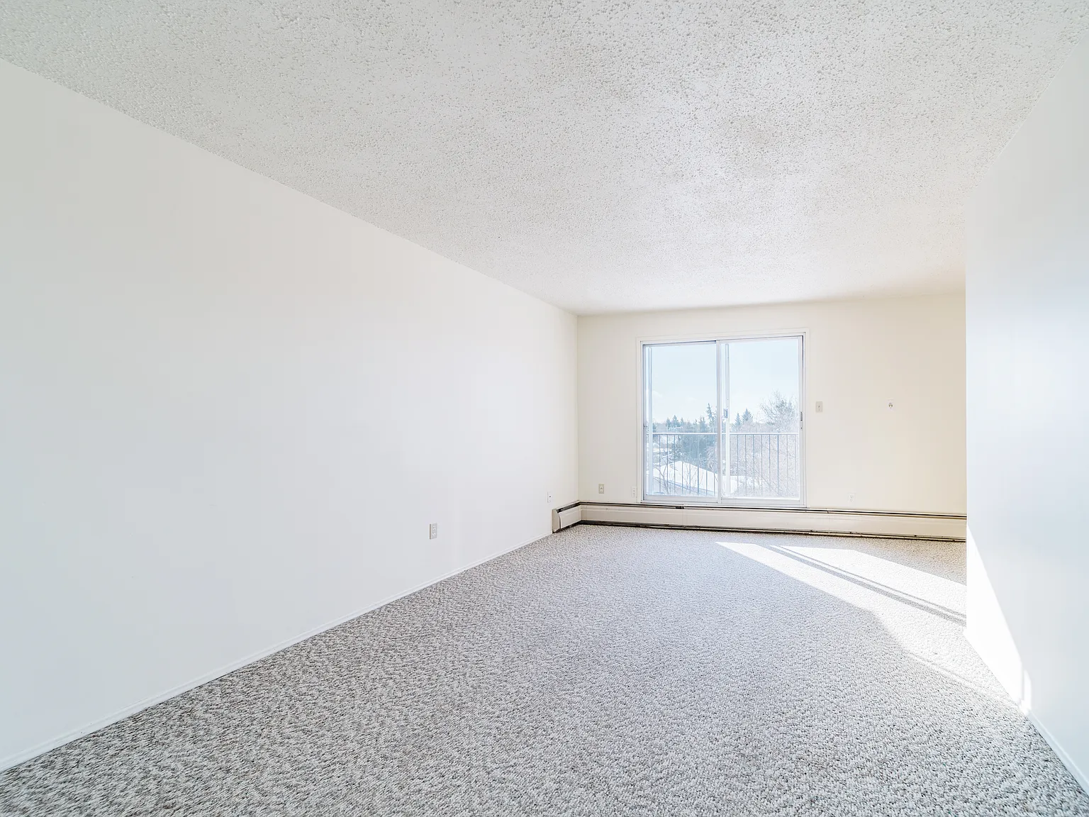 Aspen Apartments — Photo 4