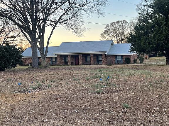 2nd image of 5 Rolling Hill Rd