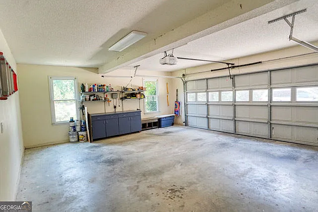 335 Butterfield Ln — Photo 28