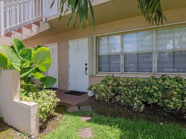 8580 NW 6th Ln #6-110, Miami, FL 33126