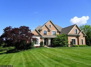 221 Mount Pleasant Dr, Boalsburg, PA 16827