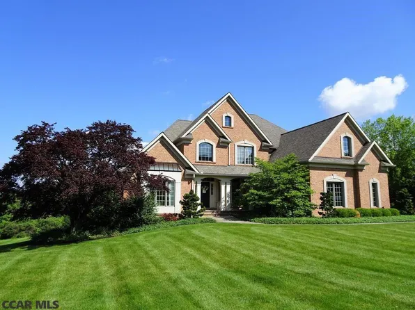 221 Mount Pleasant Dr, Boalsburg, PA 16827