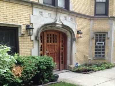 1st image of 6436 N Leavitt St #E2