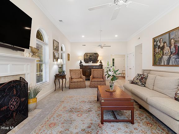 5th image of 203 Brandywine Place Drive