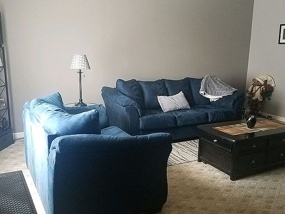 3rd image of 2537 Casimir St