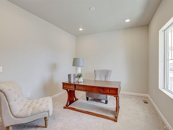 4th image of 2057 Villageview Ln