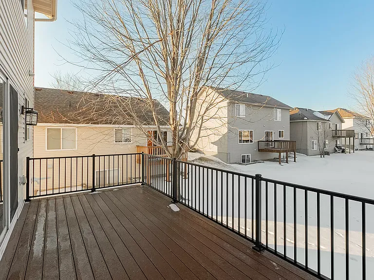 1760 Wyndam Dr — Photo 8