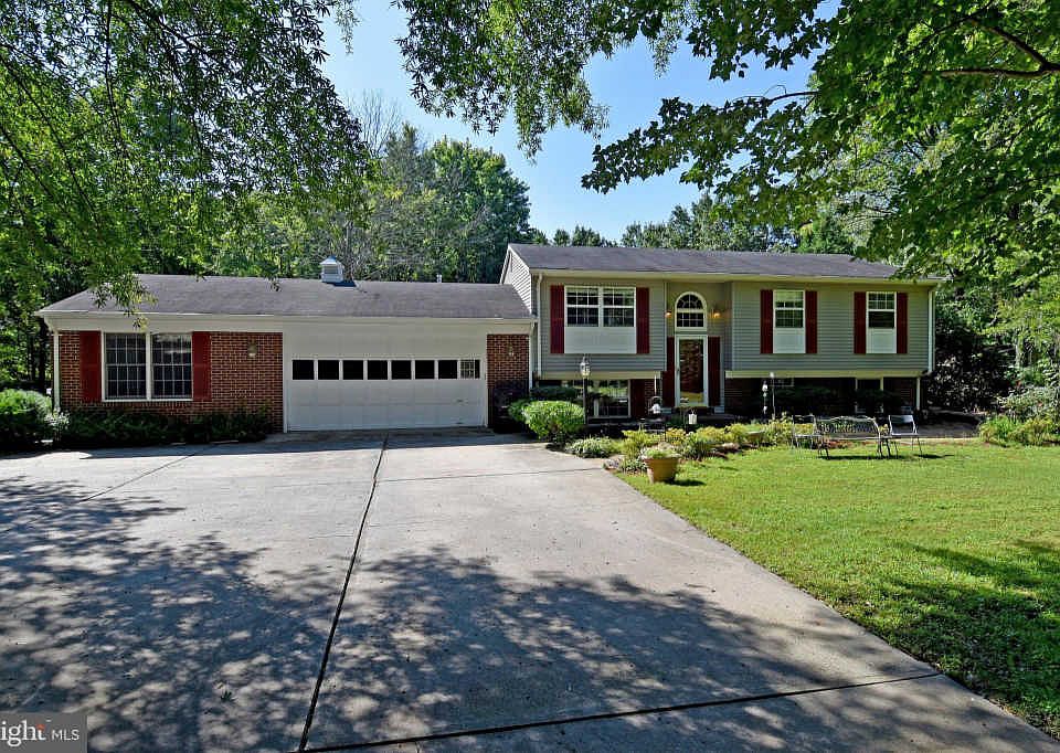 1st image of 14376 Southgate Ct