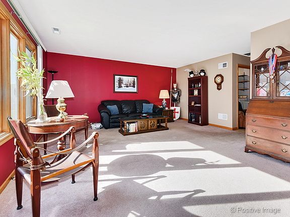 5th image of 7294 W Diversey Ave #1
