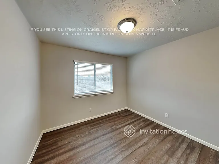 11223 Country Club Green Dr — Photo 21