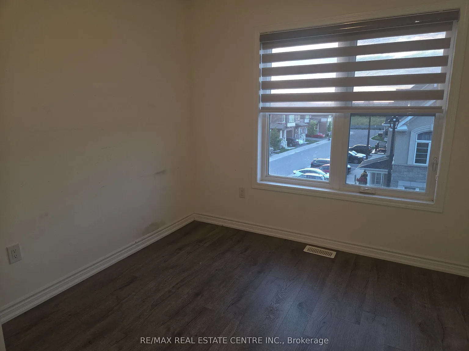 975 Whitlock Ave — Photo 3