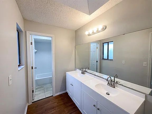 2nd image of 143 Coralwood Cir