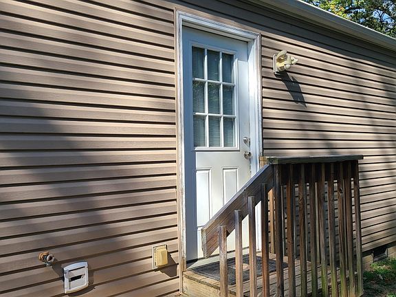 3rd image of 4454 Ellman Ave