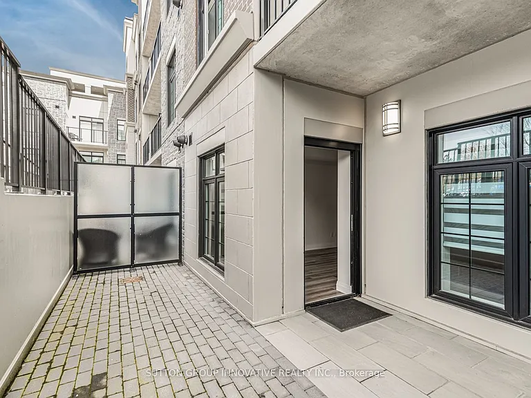 153 Wilson St W #105 — Photo 39