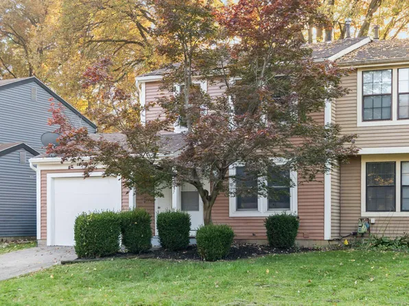 4087 Forest Edge Dr, Columbus, OH 43230