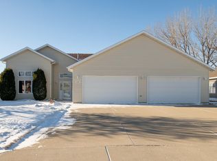 2330 Fresno Dr, Bismarck, ND 58504