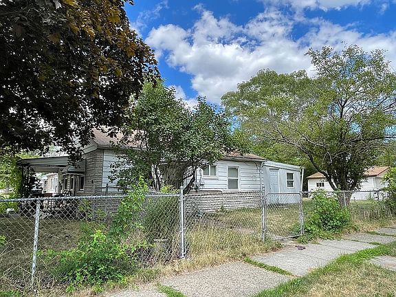 2nd image of 22270 Eastwood Ave
